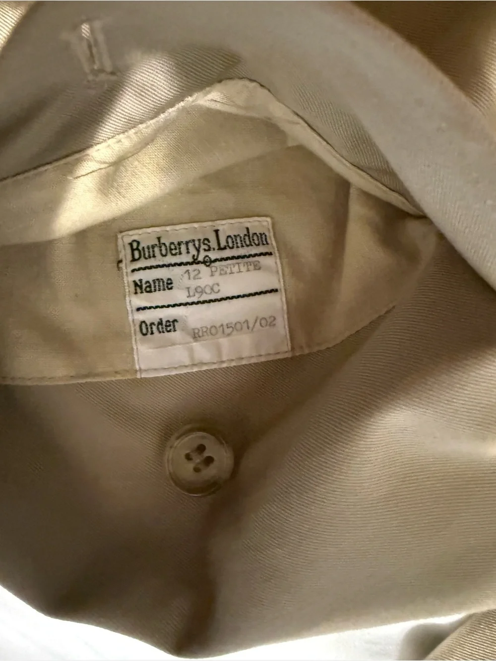 Burberry Beige Trench Coat with Signature Check Lining - Picture 4 of 8